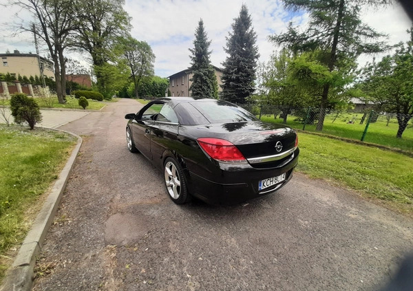 Opel Astra cena 20300 przebieg: 204000, rok produkcji 2006 z Mysłowice małe 92